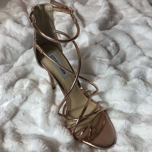 NWOT! Steve Madden Rose Gold Stiletto Heels